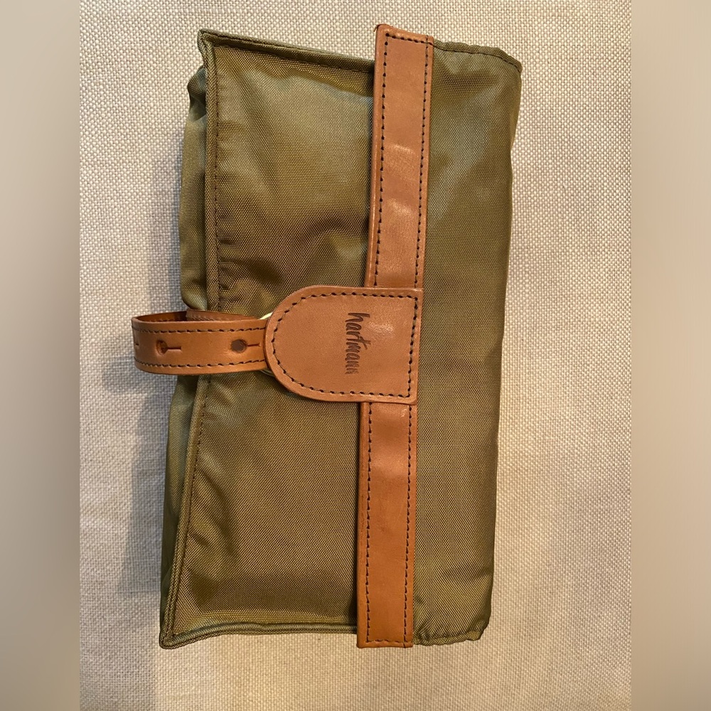 Hartmann Travel Kit - Never Used Still in Original Box.